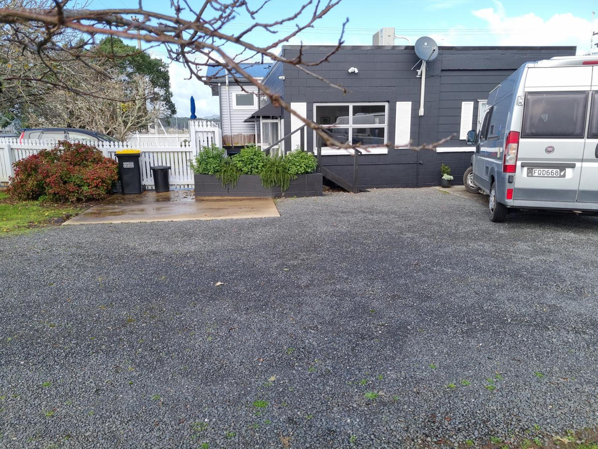 Harbourside 29b ~ Boat Parking Apartment Coromandel